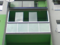 dsc01267-zasklenie-balkona-aluvista