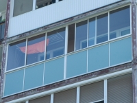 zasklenie-balkona-jany4