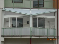 zasklievanie-balkonov-expodul-martin-atrium-5-12-2011_z_budovy
