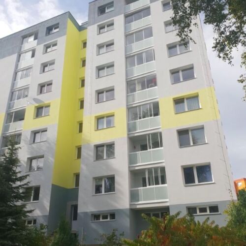 Zasklenie balkónov na bytovom dome. Poprad ul. Ústecko Orlická